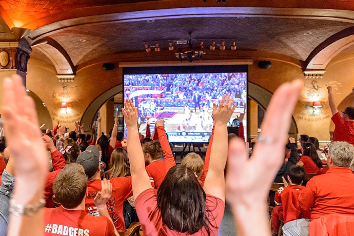 Game watch at Der Rathskeller