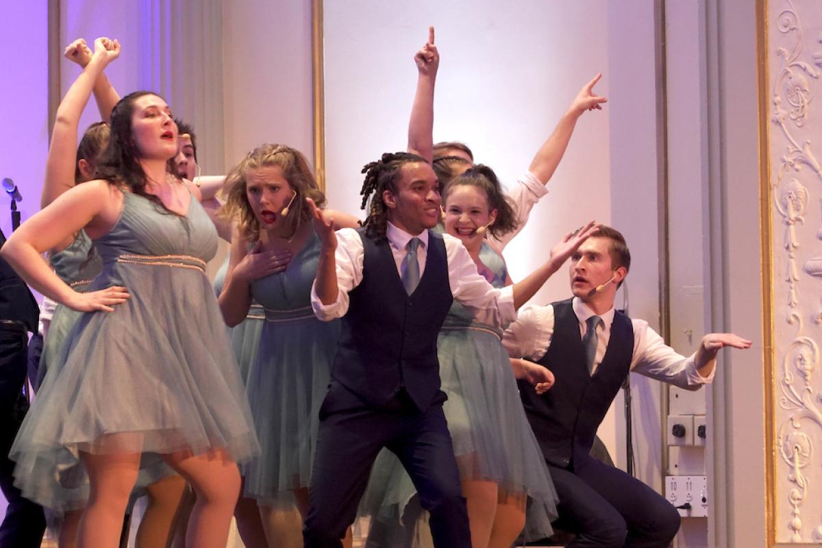 Song performance at Frosty Feast