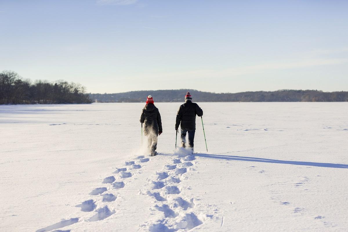 OUW Snowshoeing AM 074 med