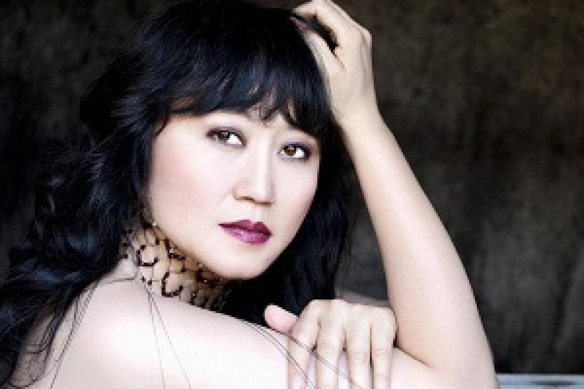 Wu Han photo by Lisa Marie Mazzucco