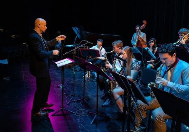 Uw Jazz orchestra