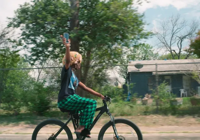 Still from film Just Kids (2025)