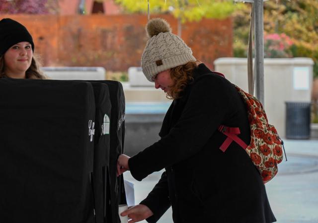 Homecoming Coco w Gloco 2022 RE 2 v2