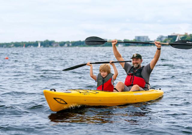 Marketing Family Night Paddling AM 18 v8