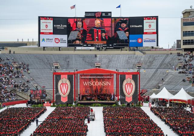 Small Commence CRS 2023 05 13AD 1079