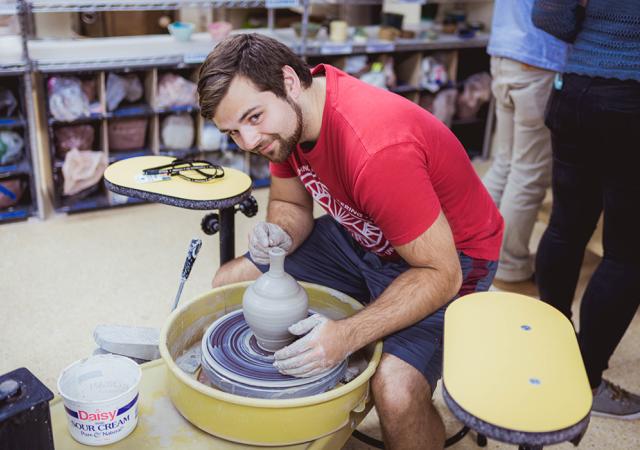 WH Continuing Wheel Pottery 1160