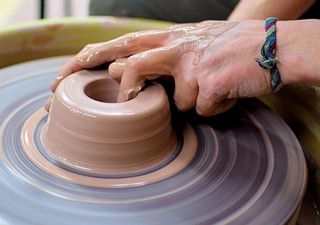 WHS Wheel Pottery 1200x800