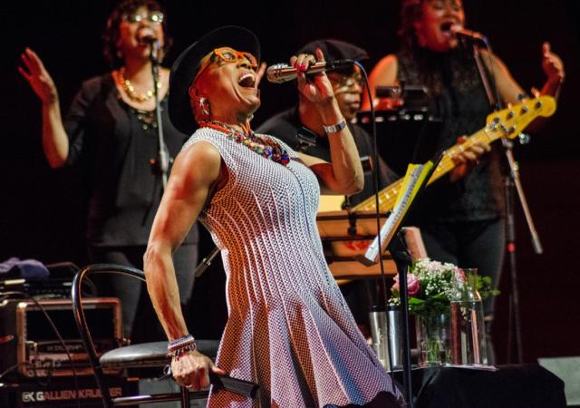 WUT DeeDee Bridgewater 1200x800
