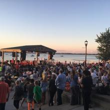 Terrace 4thofJuly2017 CB 7028 sm