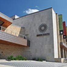 US Exterior DSC 0039 1